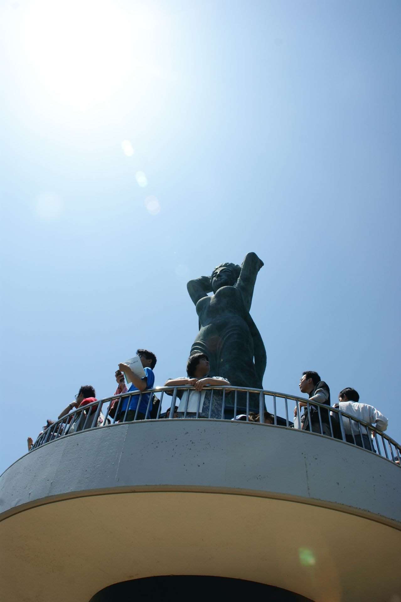 輪廻のラグランジェ鴨川推進委員会公式サイト / 2032年へ向けて、まるっ！